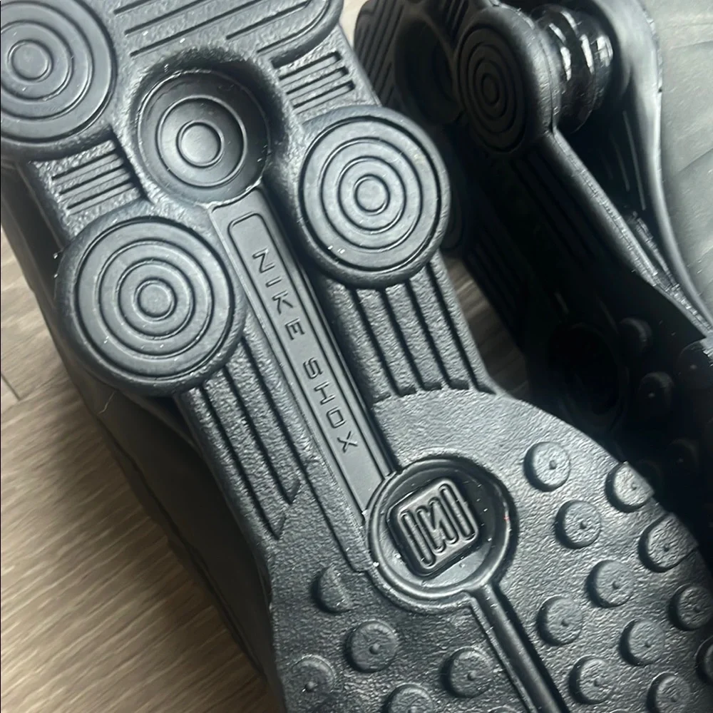 Nike all black